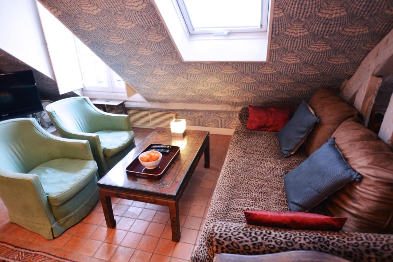 Charming Studio Near Louvre Parijs Buitenkant foto